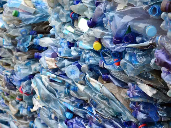 Recyclage de bouteilles en PET 2