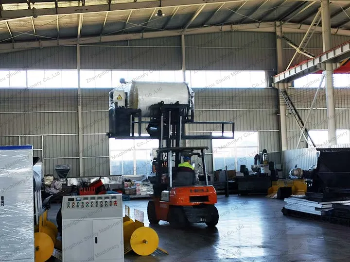 plastic recycling plant 
worker is working