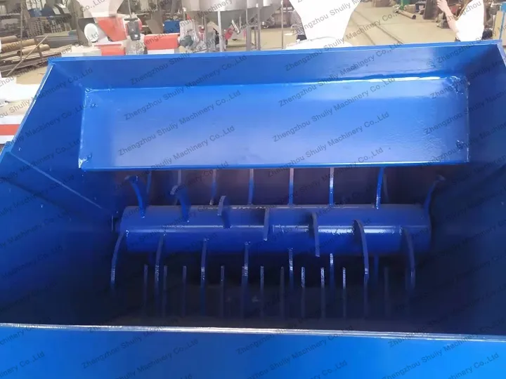 feeding conveyor