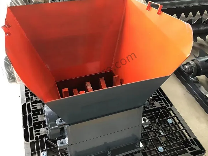 automatic force feed​