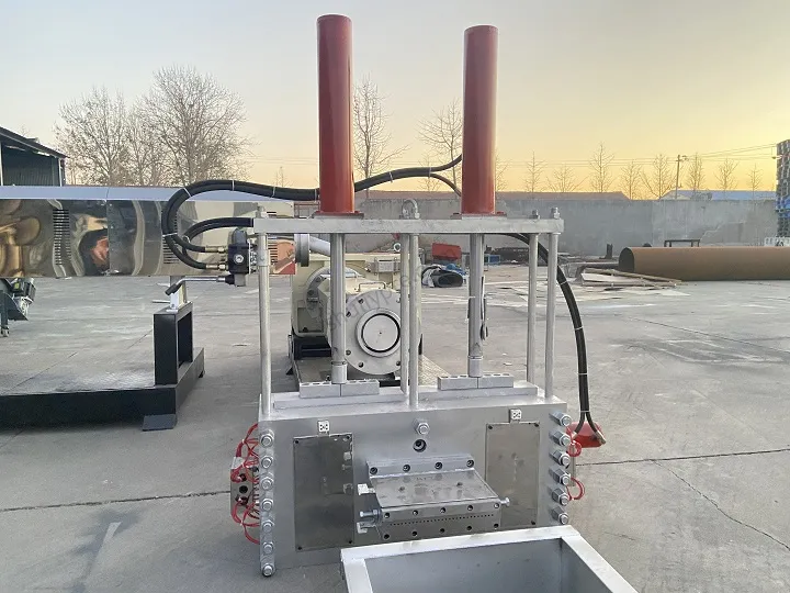 automatic hydraulic die