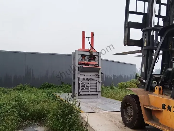 baler machine for plastic
