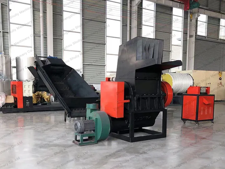 plastic crushing machine