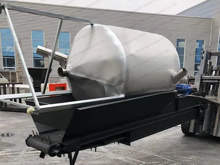 Plastic granule storage bin ready for Germany loaded