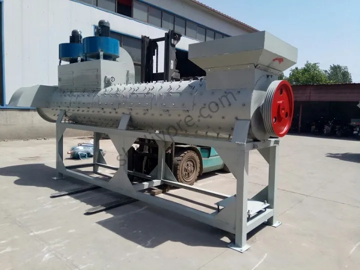 Plastic Bottle Label Removing Machine