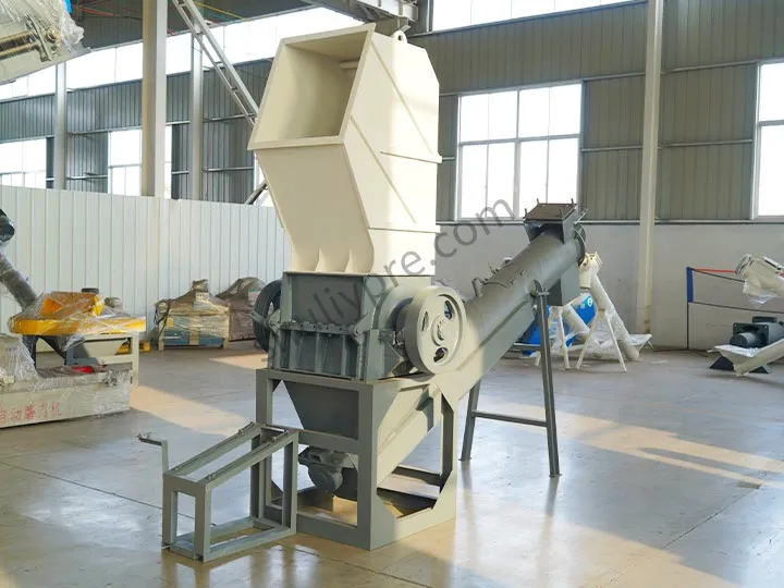 plastic bottle crusher