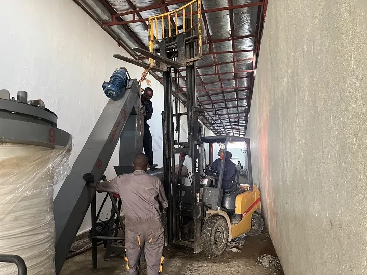 plastic flakes recycling machine installing