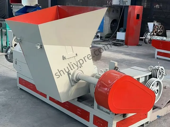 Plastic granulator